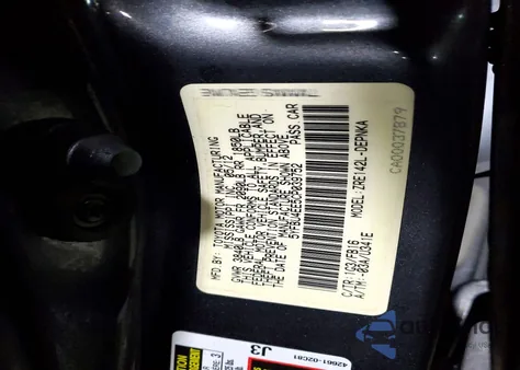 2012 Toyota Corolla Base z USA, uszkodzony, nr VIN 5YFBU4EE5CP039752